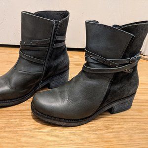 Naot "Poet" tin gray leather/midnight suede boots